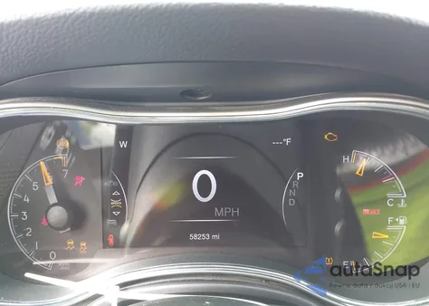 2018 Jeep Grand Cherokee Altitude 4X2 z USA, uszkodzony, nr VIN 1C4RJEAGXJC208867